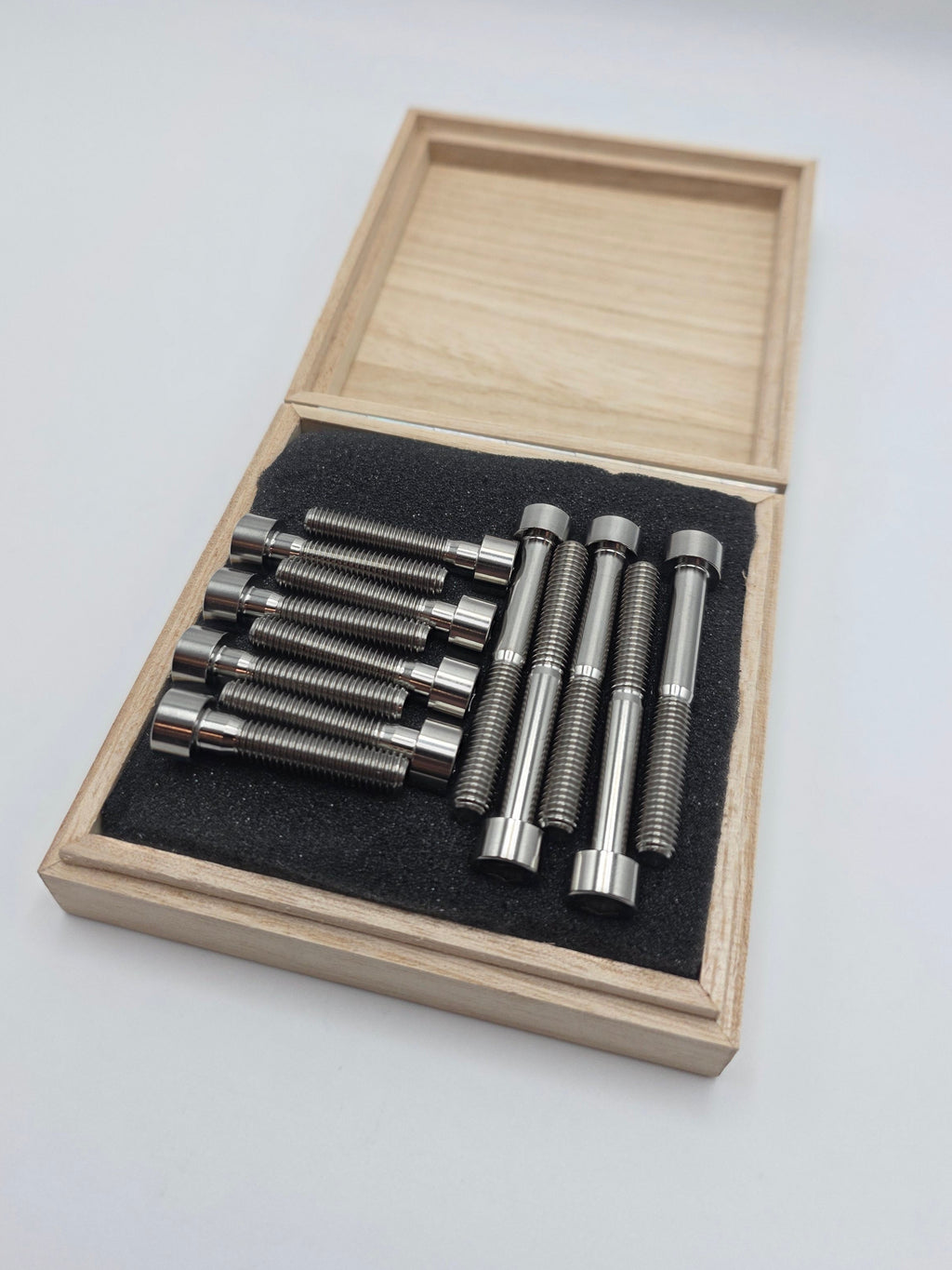 Bouten en moeren set Puch Maxi / E50 motor titanium CLAW
